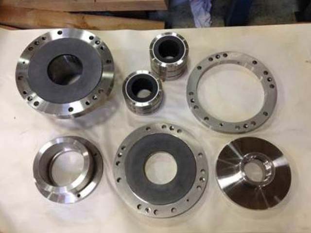 Thrust bearings at different sizes